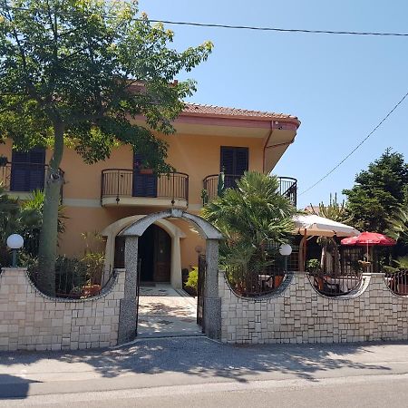 Hotel Nautilus نيكوتيرا المظهر الخارجي الصورة
