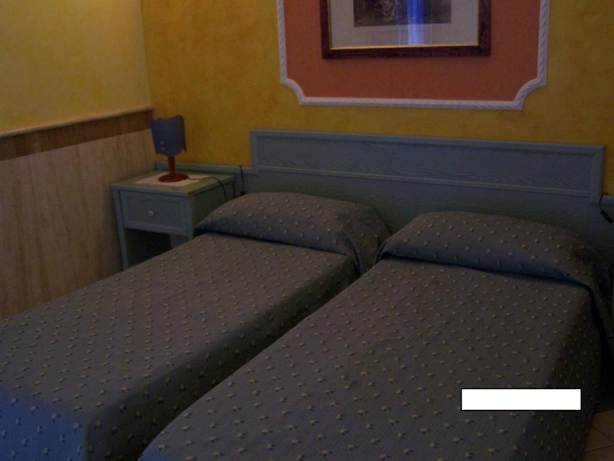 Hotel Nautilus نيكوتيرا الغرفة الصورة