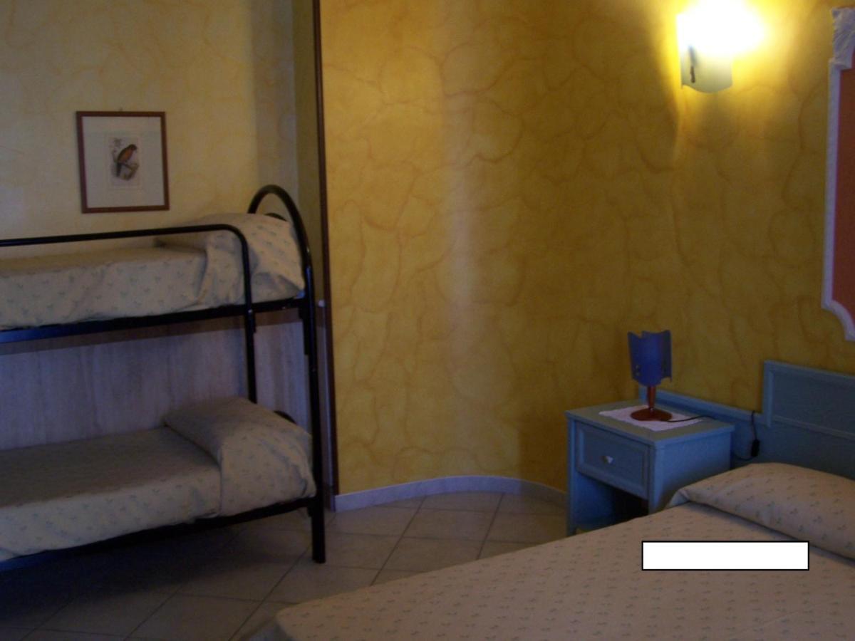 Hotel Nautilus نيكوتيرا الغرفة الصورة